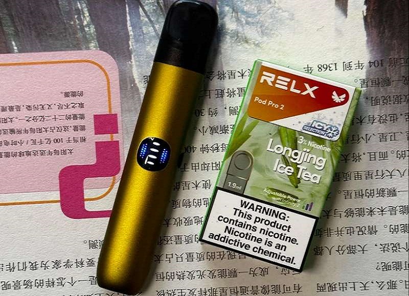 悅刻六代主機｜功能特色、續航與口感體驗介紹